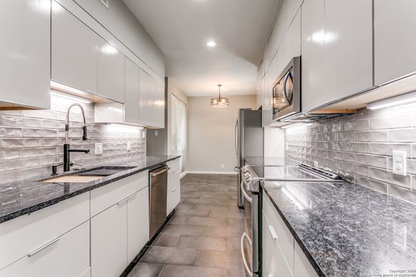 Interior, Kitchen, Pendant Lights, Recessed Lighting
