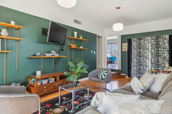 Interior, Living room, Pendant Lights, Wood Texture Flooring