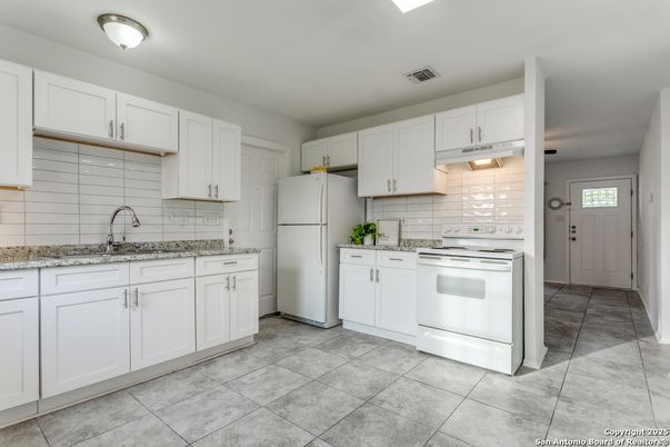 Interior, Kitchen