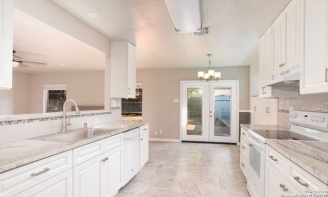 Chandelier, Interior, Kitchen, Recessed Lighting