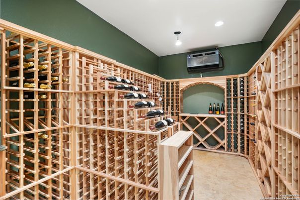 Interior, Recessed Lighting, Wine Storage