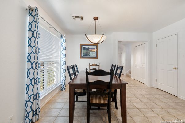 Dining room, Interior, Pendant Lights