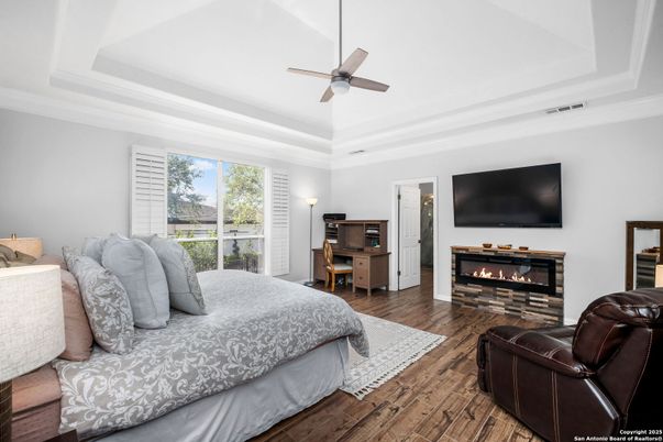 Bedroom, Fireplace, Interior, Wood Texture Flooring