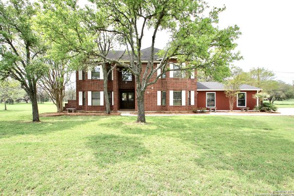 Backyard, Exterior, Facade, Brick Facade, Georgian