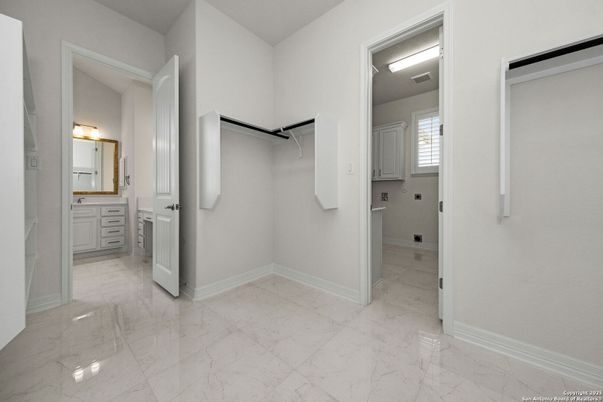 Bathroom, Interior, Marble, Walk-in Closets