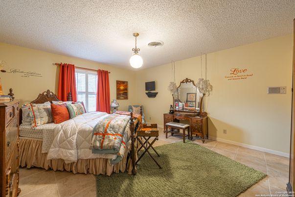 Bedroom, Interior, Pendant Lights