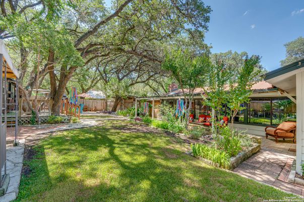 Backyard, Exterior, Playground