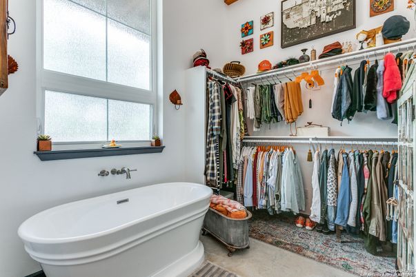 Bathroom, Free Standing Baths, Interior, Walk-in Closets