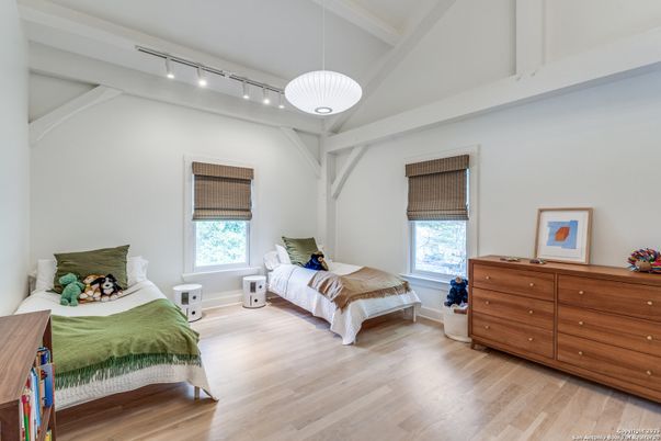 Bedroom, Interior, Pendant Lights, Wood Texture Flooring