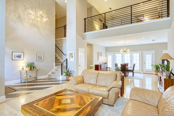 Chandelier, Dining room, Interior, Living room, Recessed Lighting