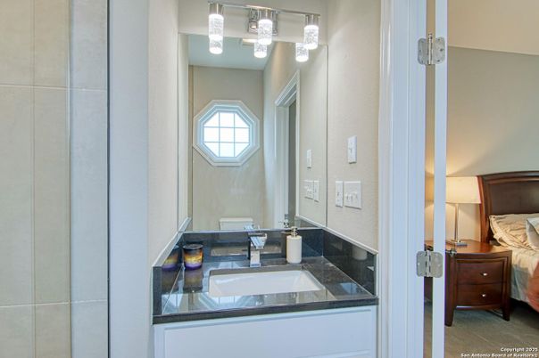 Bathroom, Interior