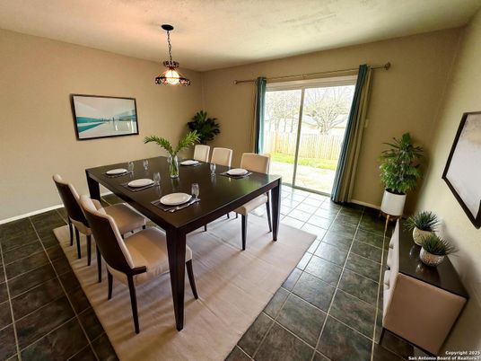 Dining room, Interior, Pendant Lights