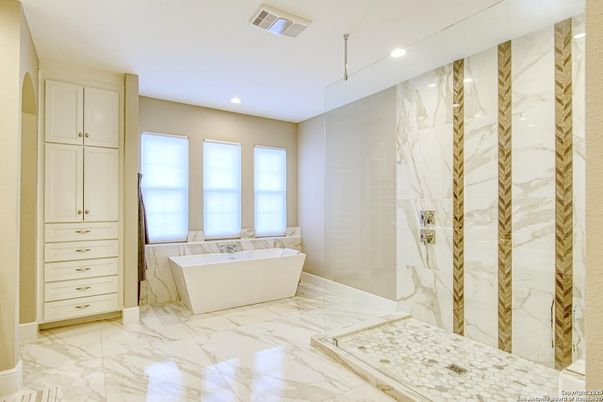 Bathroom, Free Standing Baths, Glass Shower, Interior, Marble, Marble Walls, Recessed Lighting