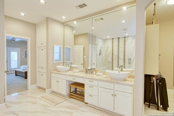Bathroom, Dual Sink Vanities, Interior, Marble, Recessed Lighting