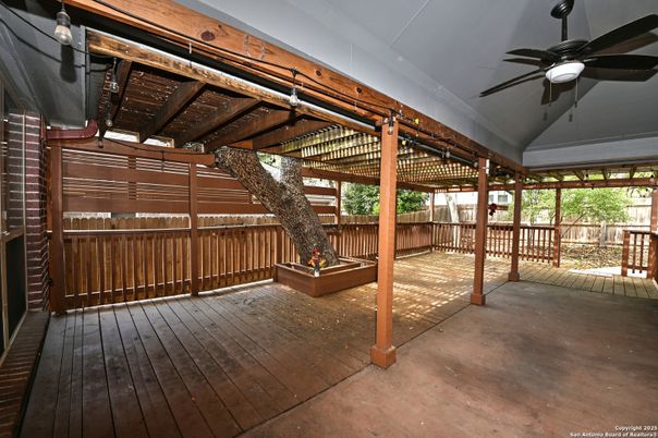 Exterior, Wood Texture Flooring