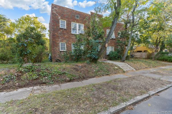 Exterior, Facade, Brick Facade, Tudor Revival