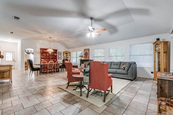 Dining room, Interior, Living room, Pendant Lights