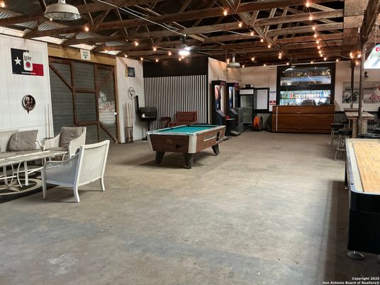 Billiard Table, Game Room, Interior, Wooden Beams