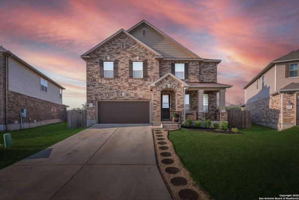 Attached, Exterior, Facade, Brick Traditional