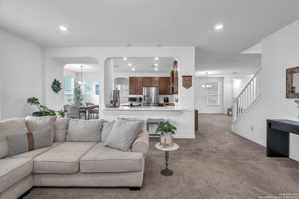 Interior, Kitchen, Living room, Pendant Lights, Recessed Lighting, Stainless Steel Appliances