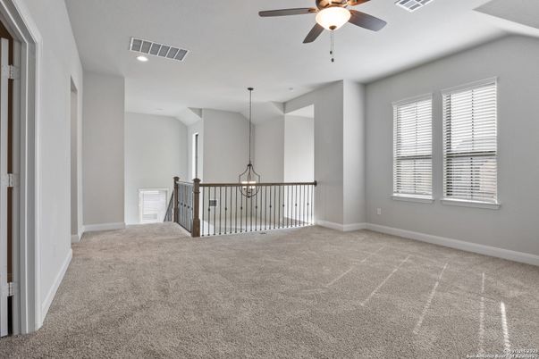 Chandelier, Empty room, Interior, Pendant Lights, Recessed Lighting