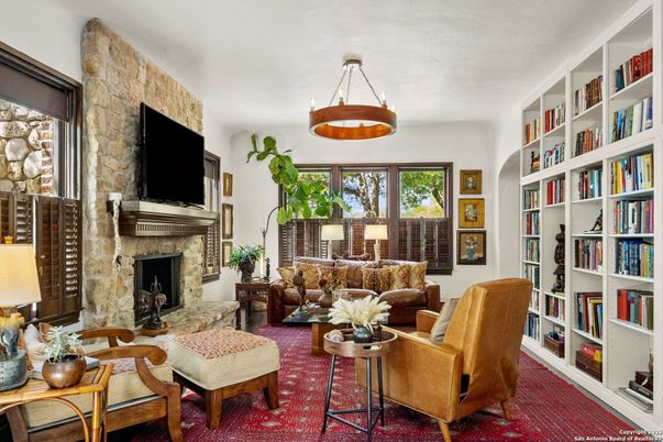 Fireplace, Interior, Living room, Pendant Lights, Stone Walls