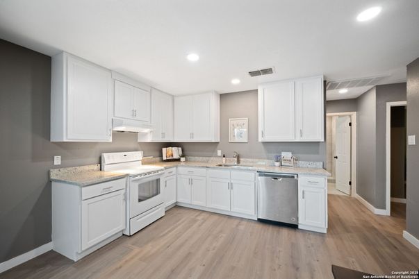Interior, Kitchen, Recessed Lighting, Wood Texture Flooring