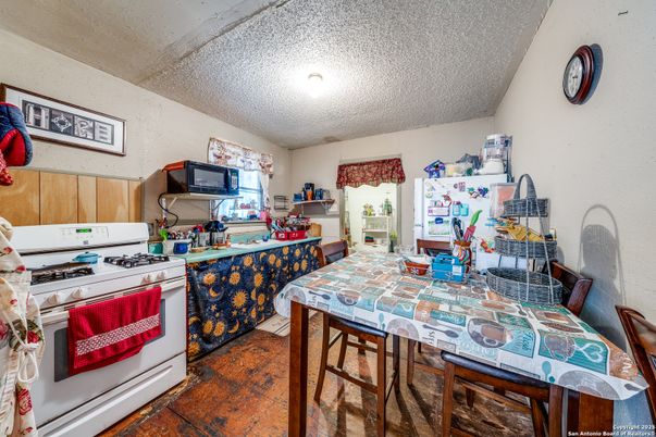Interior, Kitchen, Tile Countertops
