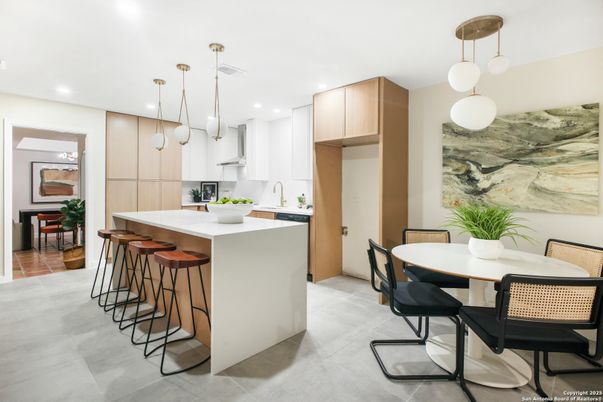 Dining room, Interior, Kitchen, Pendant Lights, Recessed Lighting