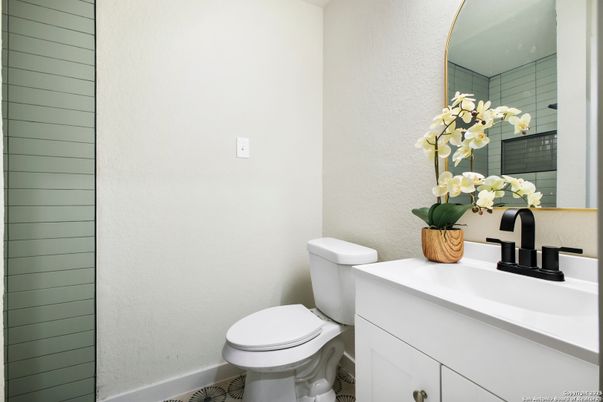 Bathroom, Interior