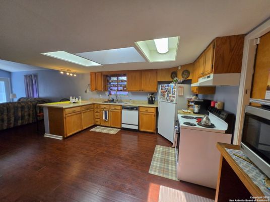 Interior, Kitchen, Wood Texture Flooring