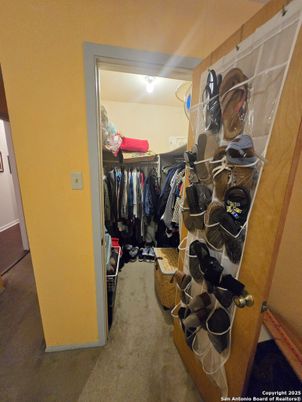 Interior, Walk-in Closets