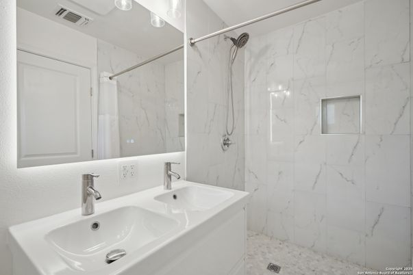 Bathroom, Interior, Marble Walls