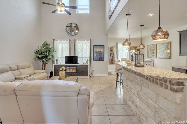 Fireplace, Interior, Living room, Pendant Lights, Recessed Lighting