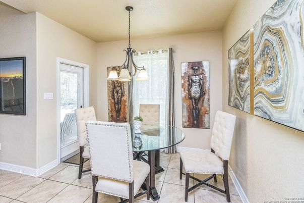 Chandelier, Dining room, Interior, Pendant Lights