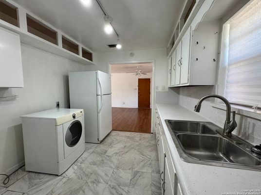 Interior, Kitchen, Marble, Washer, Wood Texture Flooring