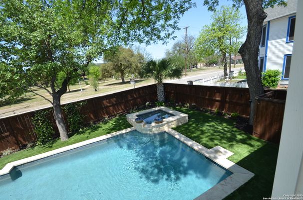 Exterior, Hot Tub, Pool