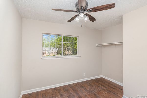 Empty room, Interior, Walk-in Closets, Wood Texture Flooring