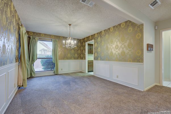 Chandelier, Empty room, Interior