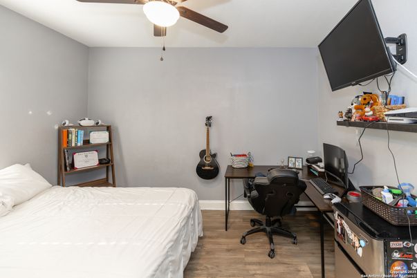 Bedroom, Home Office, Interior, Wood Texture Flooring