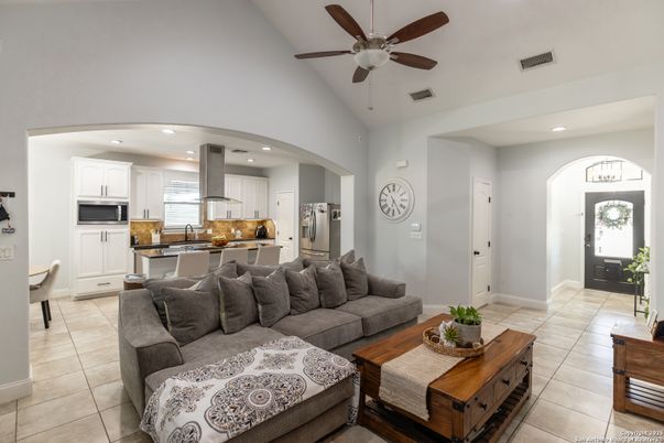 Interior, Kitchen, Living room, Recessed Lighting, Stainless Steel Appliances