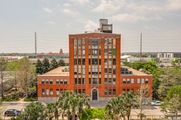 Exterior, Facade, Highrise