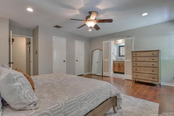 Bedroom, Interior, Recessed Lighting, Wood Texture Flooring