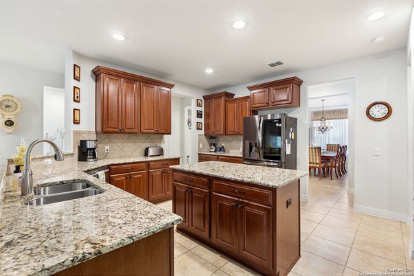 Chandelier, Dining room, Interior, Kitchen, Recessed Lighting