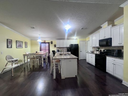 Dining room, Interior, Kitchen, Pendant Lights, Wood Texture Flooring