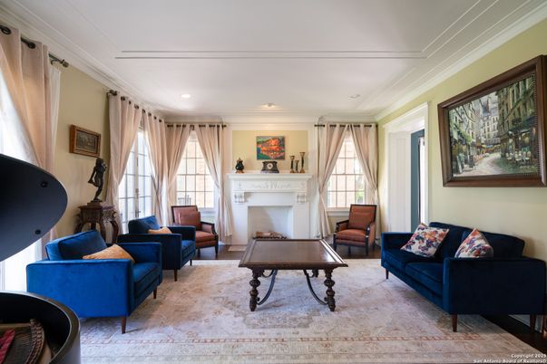 Fireplace, Interior, Living room, Recessed Lighting