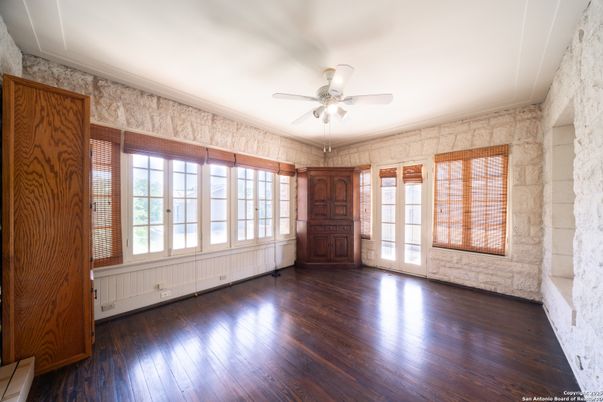 Empty room, Interior, Stone Walls, Wood Texture Flooring