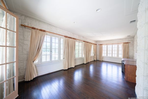 Empty room, Interior, Marble Walls, Recessed Lighting, Wood Texture Flooring