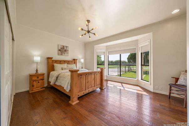 Bedroom, Interior, Pendant Lights, Recessed Lighting, Wood Texture Flooring