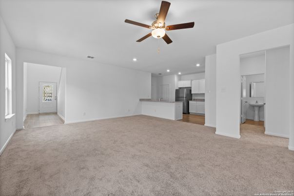 Empty room, Interior, Kitchen, Recessed Lighting